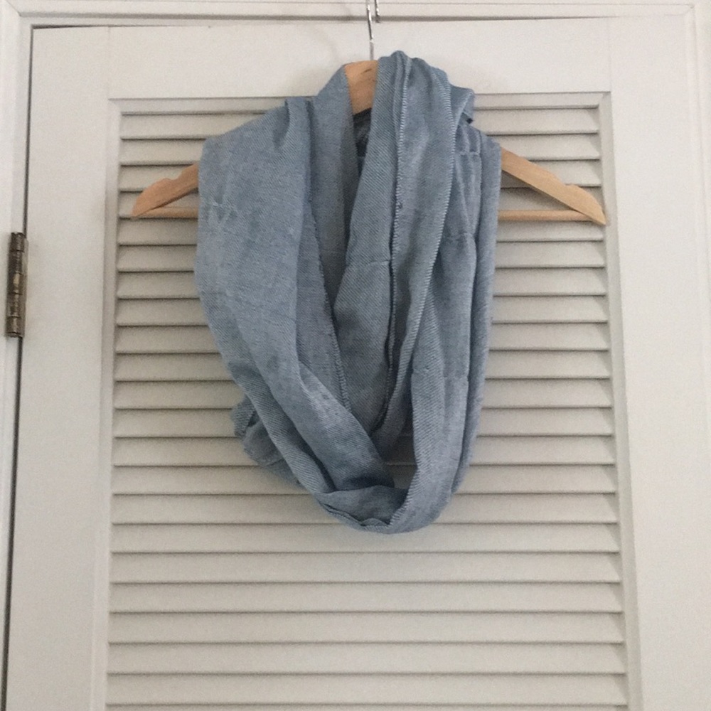 Infinity Scarf / Thrift